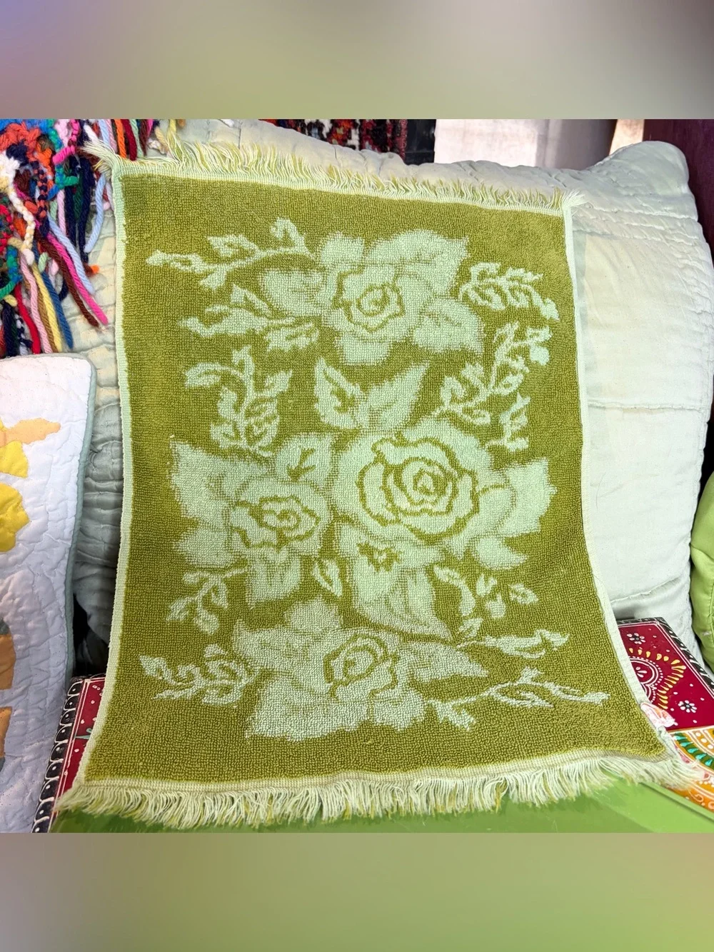 70s Green Rose Hand Towel